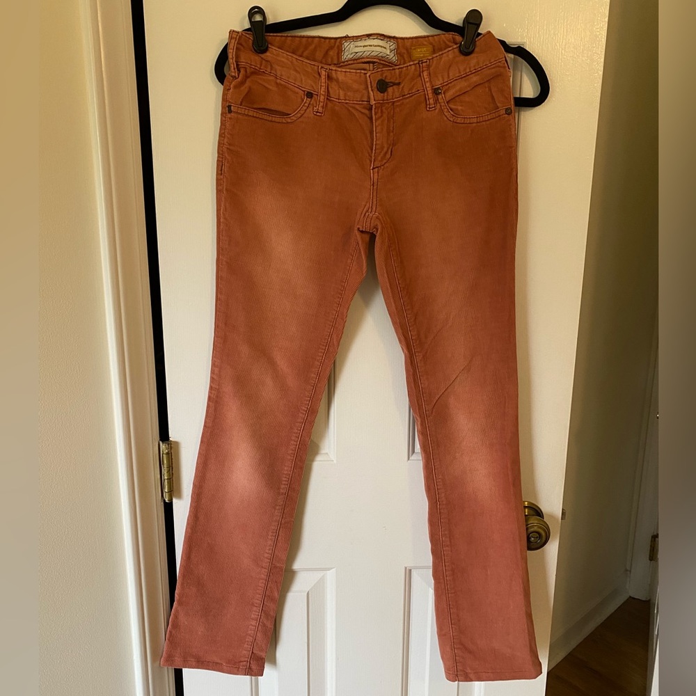 Anthropologie Pilcro and the Letterpress vintage slim Pants Pale rust/coral 25